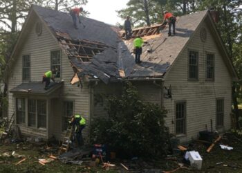 Expert Emergency Roof Repair Services on the Gold Coast